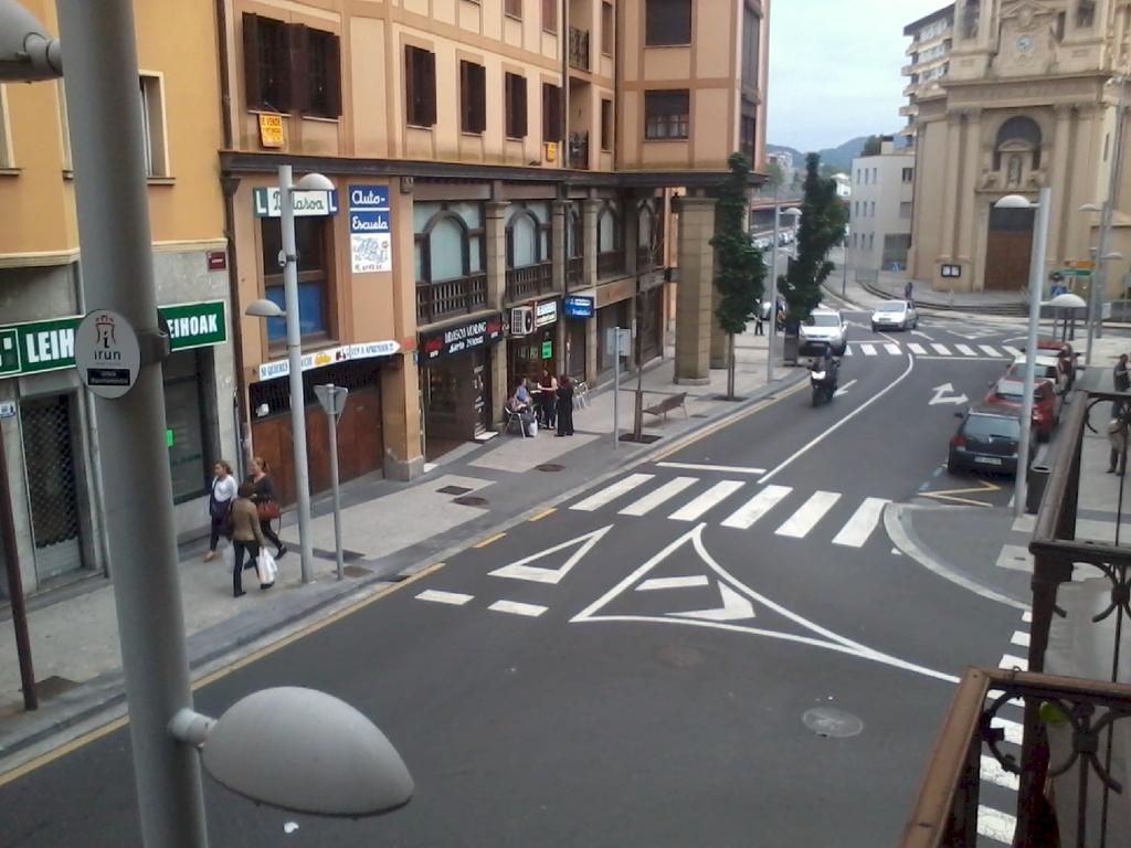 Pension Gema Irun Exterior photo
