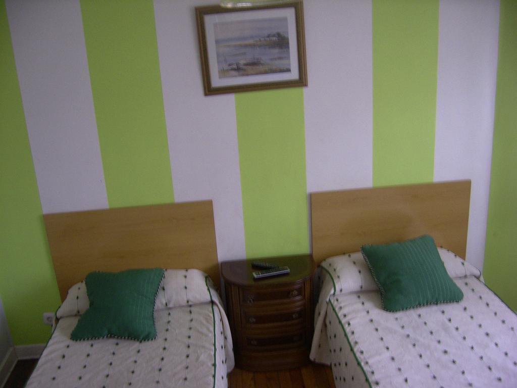 Pension Gema Irun Room photo