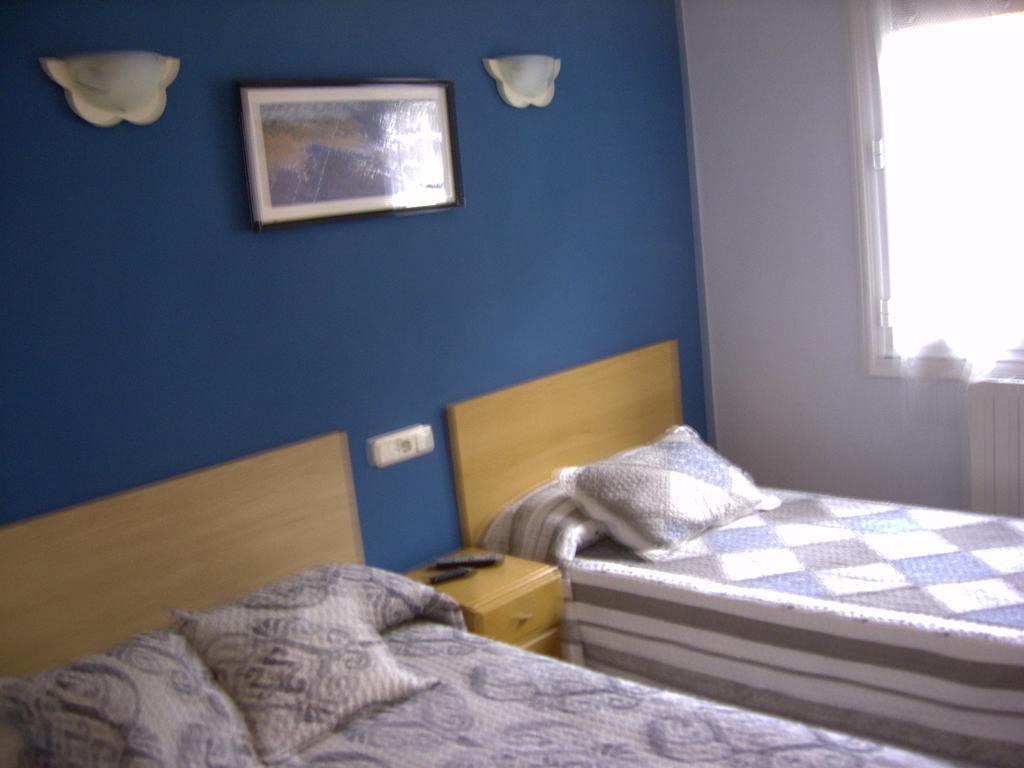 Pension Gema Irun Room photo