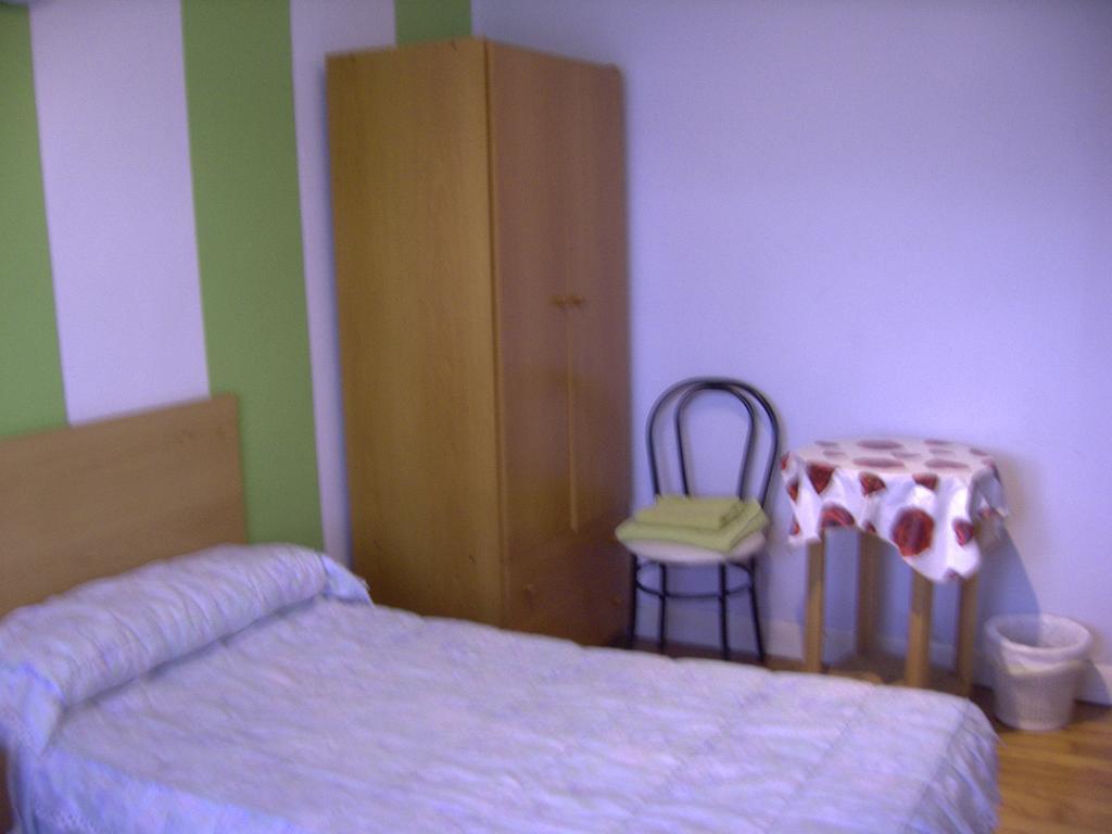 Pension Gema Irun Room photo