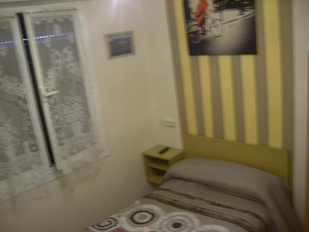Pension Gema Irun Exterior photo